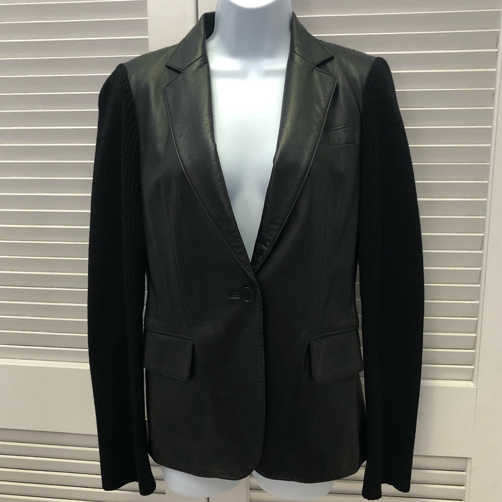 Leather blazer - MINT CONDITION